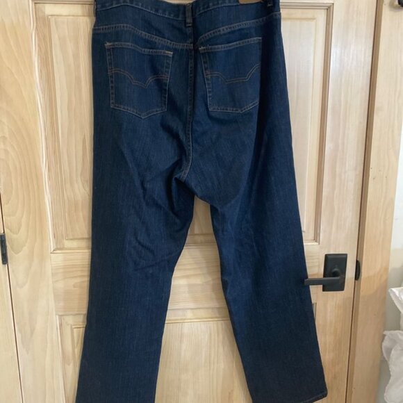 Men’s CHAPS Denim. 98% cotton. No size (see desc. for measurements. Like New. - Picture 8 of 9